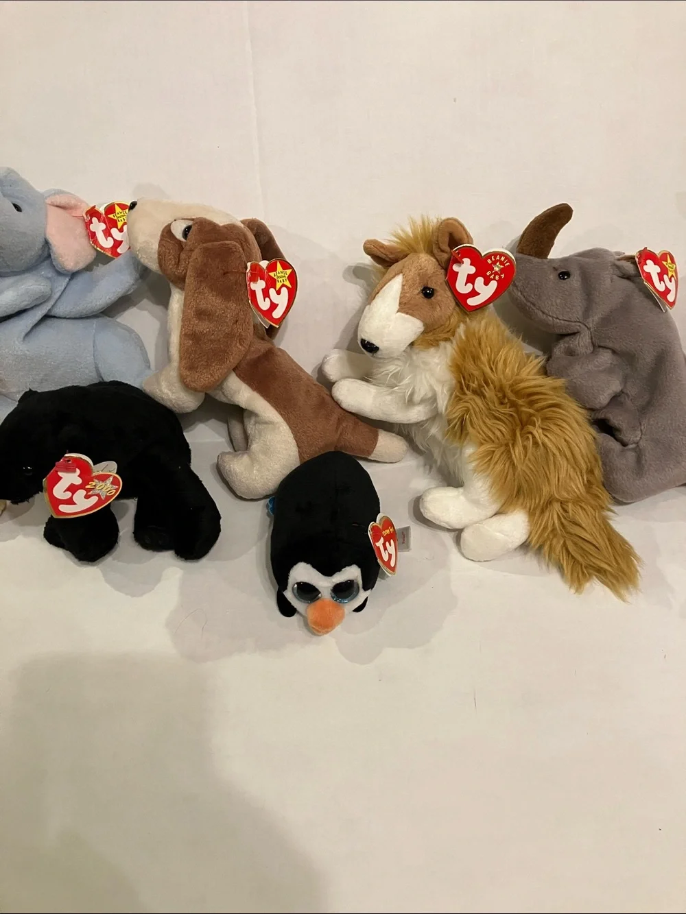 Ty Beanie Babies  (11) Assorted Plush Lot - Black, White, Brown, Gray, Blue,